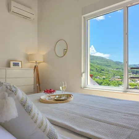 Villa Atrij