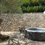Atrij וילה